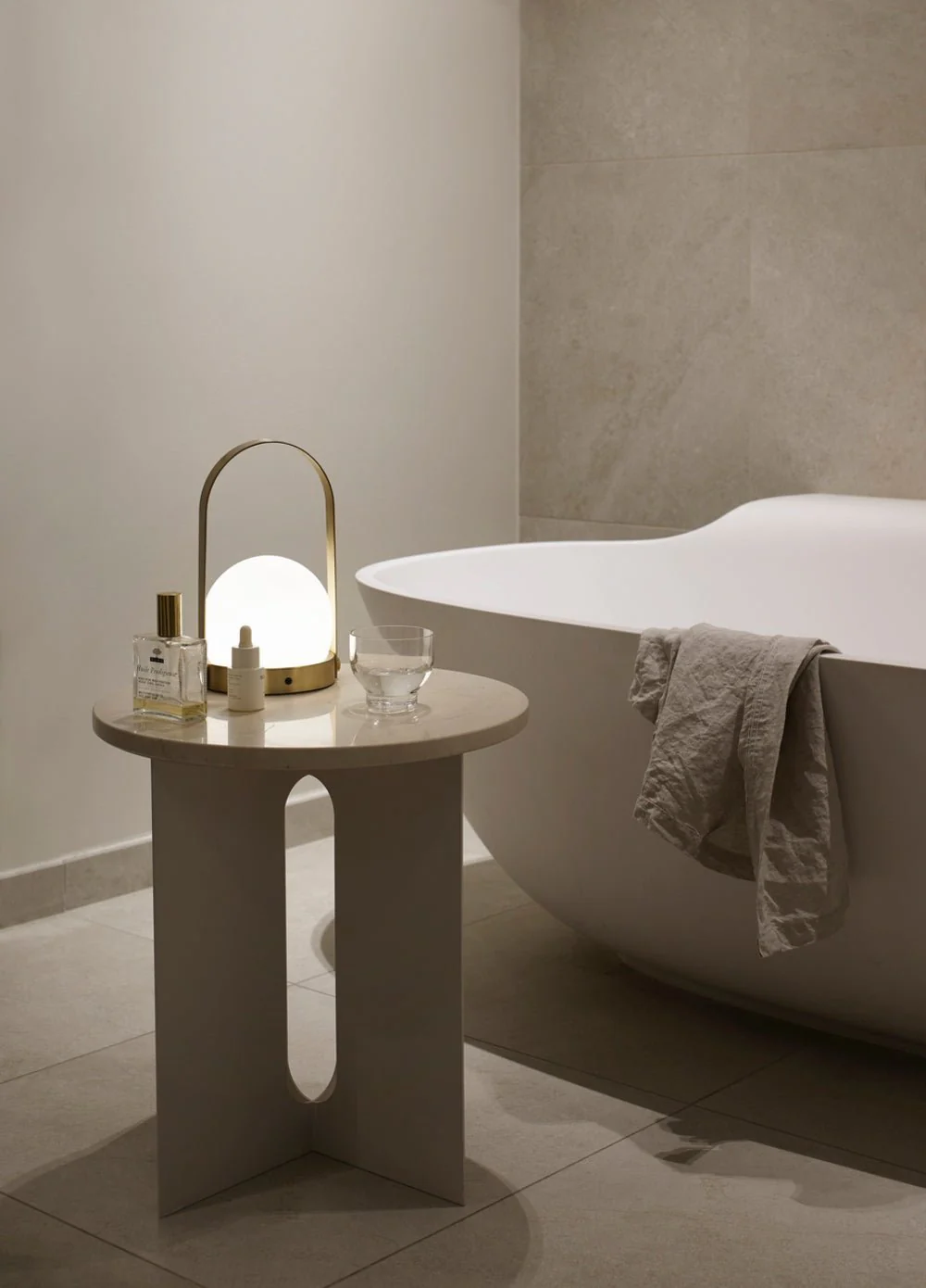 products.gallery.thumbnail_alt